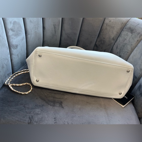 Chanel Cerf Exec Tote bag - Picture 6 of 16